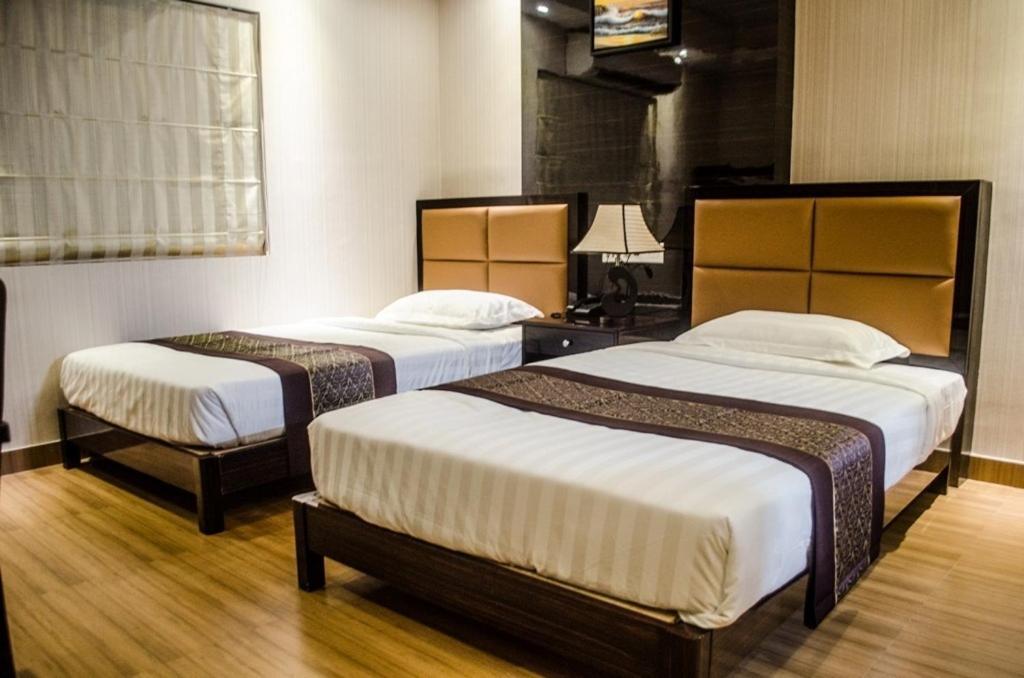 Hotel Comfotel Kalküta Dış mekan fotoğraf