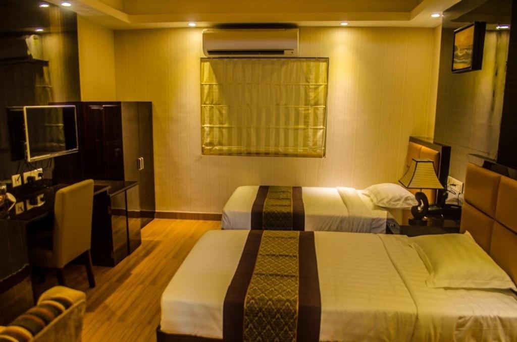 Hotel Comfotel Kalküta Dış mekan fotoğraf