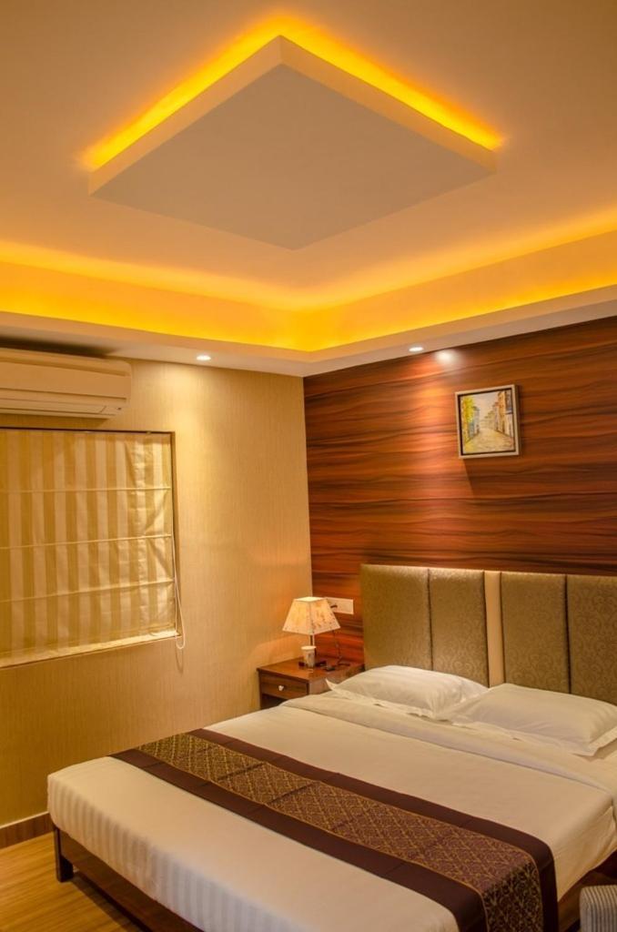 Hotel Comfotel Kalküta Dış mekan fotoğraf